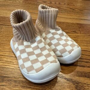 Non Skid Infant Indoor Walking Shoes Unused